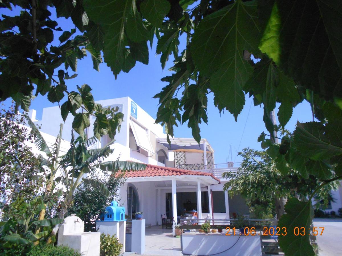 Garifalia * Kalamaki (Heraklion)